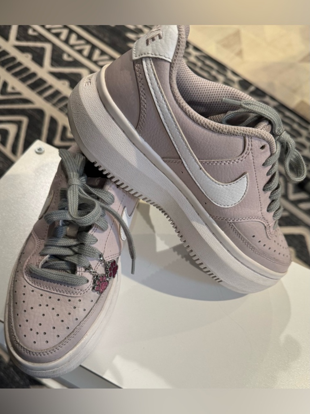 Nike kid’s Platform Sneaker